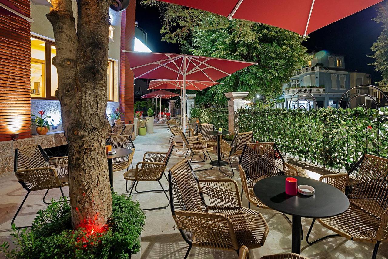 Hotel Vila Lako Korce Extérieur photo