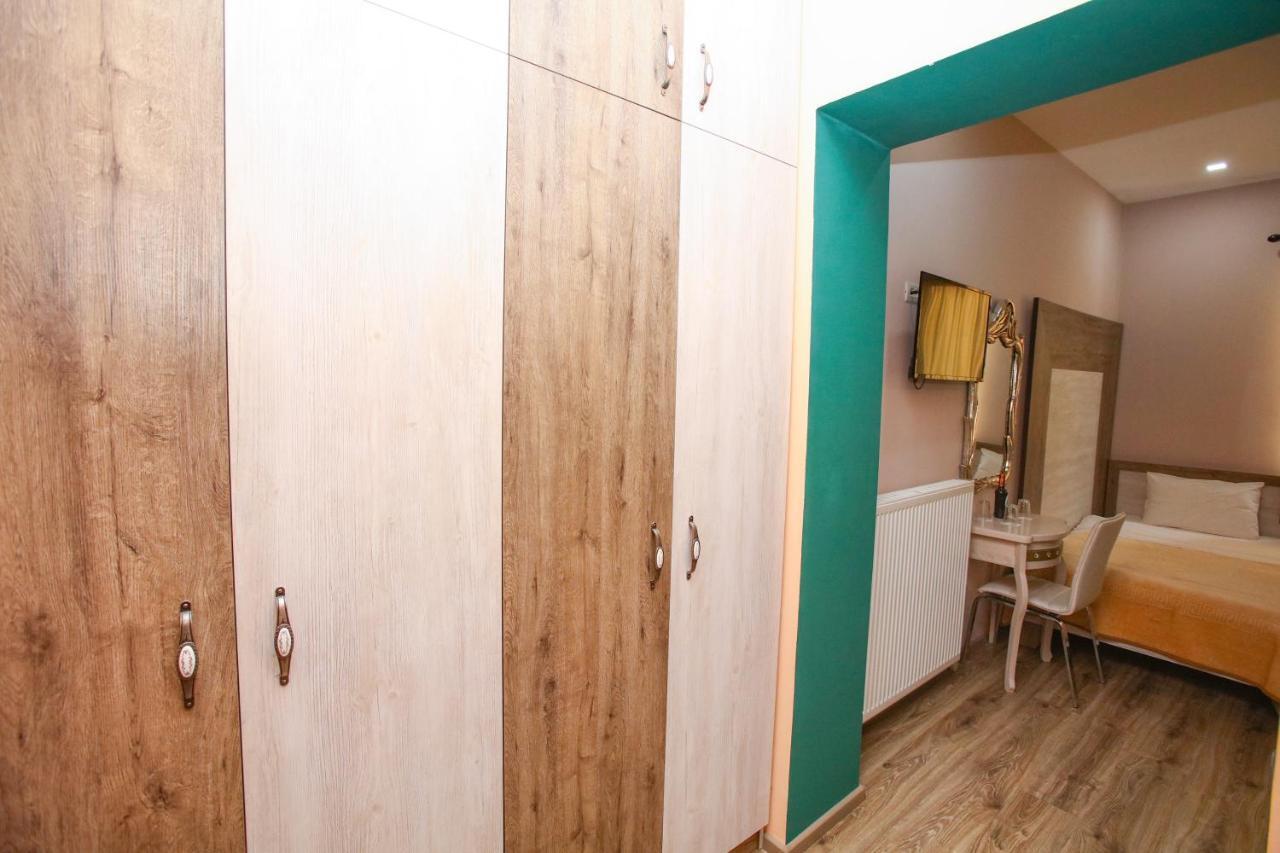 Hotel Vila Lako Korce Extérieur photo